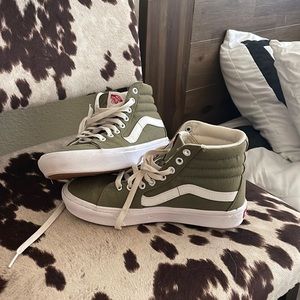 Vans Custom Forrest Green Sk8 Hi Top Shoes Size 8.5